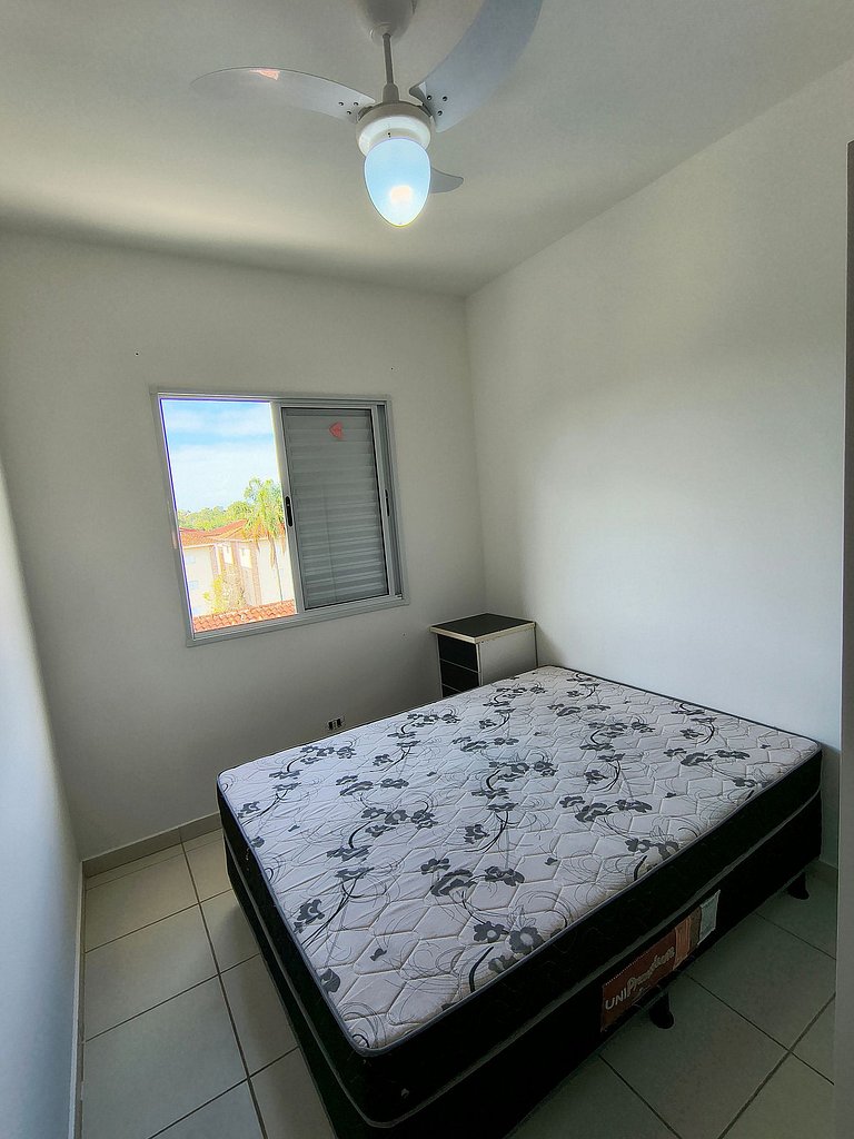 Gisele Apto piscina/churrasqueira próximo a praia