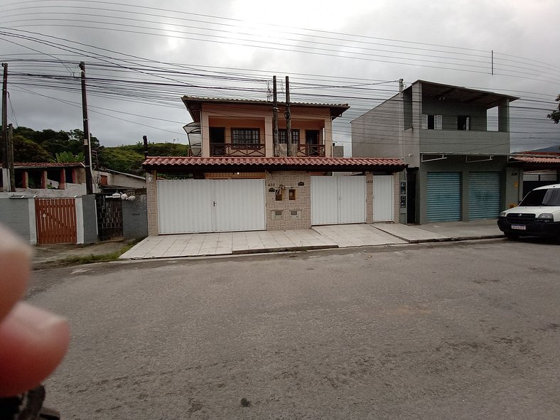 Deoclécio Casa com Piscina e Churrasqueira